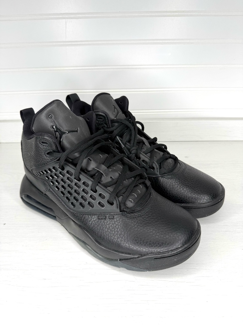 Jordan Maxin 200 Black Anthracite- Size 10 Sneaker cd6107-010